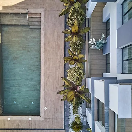 Magnolia Aparthotel 3*